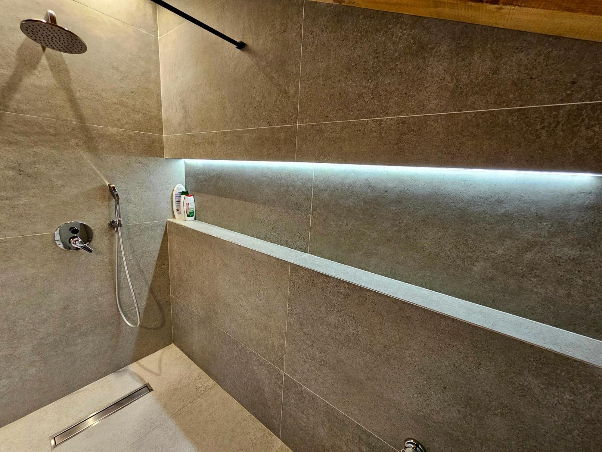 Mati Apartments Prishtina Pristina Kültér fotó